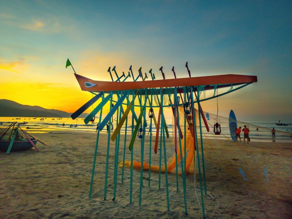 Đẹp ngỡ ngàng không gian nghệ thuật trên bãi biển Đà Nẵng