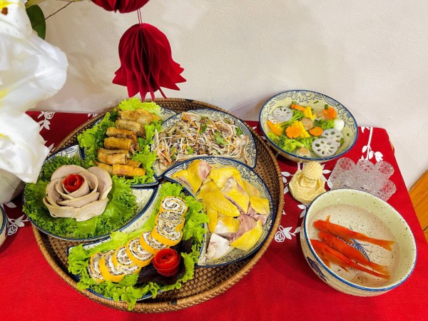 23 tháng chạp: Mâm cúng ông Táo được dân mạng chia sẻ rầm rộ