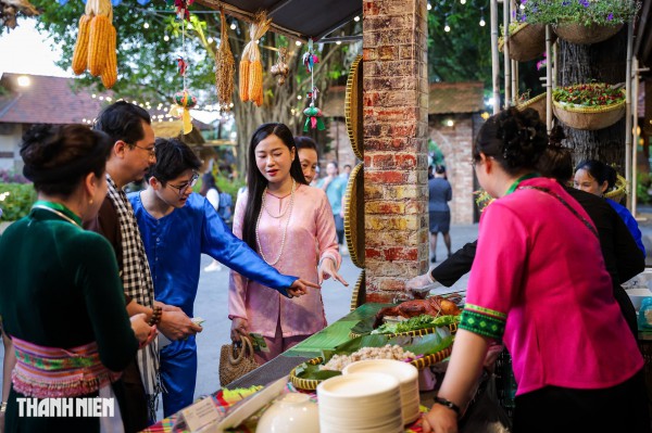 500 món ăn đặc sản 3 miền 'đổ bộ' lễ hội ẩm thực hoành tráng ở TP.HCM