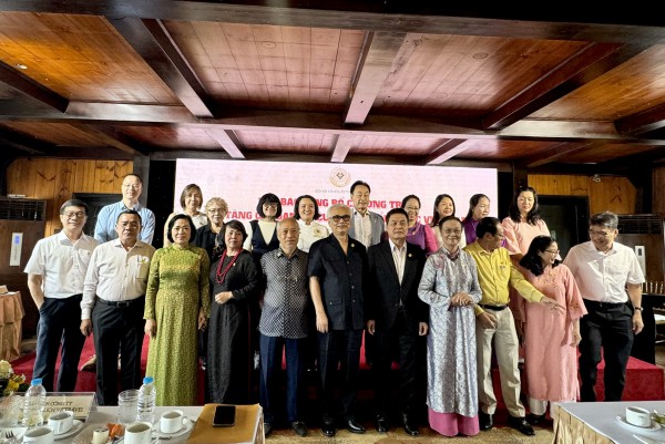 Ai sẽ được vinh danh nghệ nhân văn hóa ẩm thực Việt Nam? Ai sẽ được vinh danh nghệ nhân văn hóa ẩm thực Việt Nam?