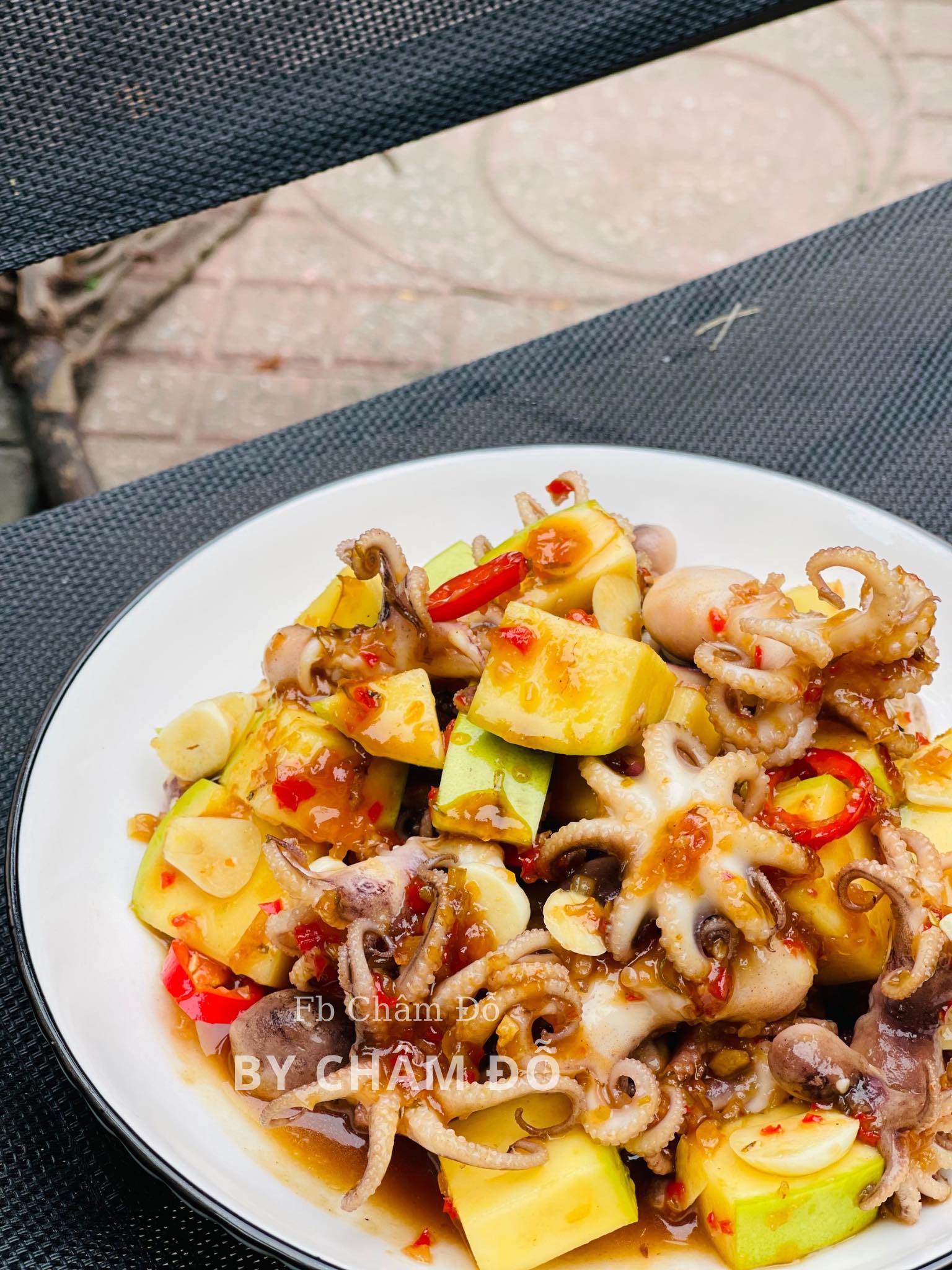 Bạch tuộc làm theo cách này ngon "không lối thoát" Bạch tuộc làm theo cách này ngon "không lối thoát"