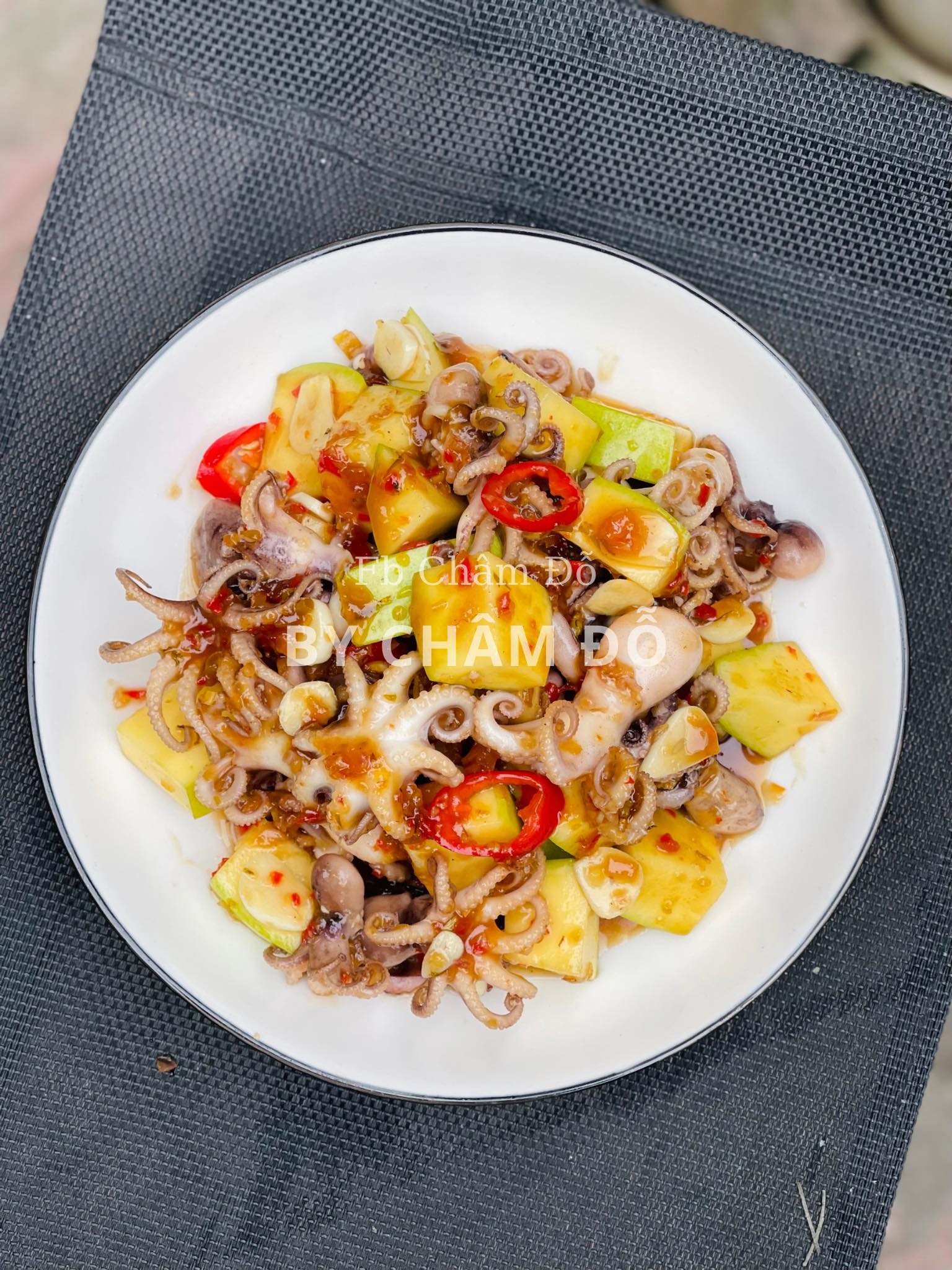 Bạch tuộc làm theo cách này ngon "không lối thoát" Bạch tuộc làm theo cách này ngon "không lối thoát"