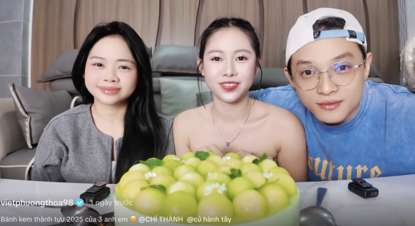 'Bánh kem thành tựu' là gì mà hot trend?: Khép lại năm 2025 theo cách ngọt ngào