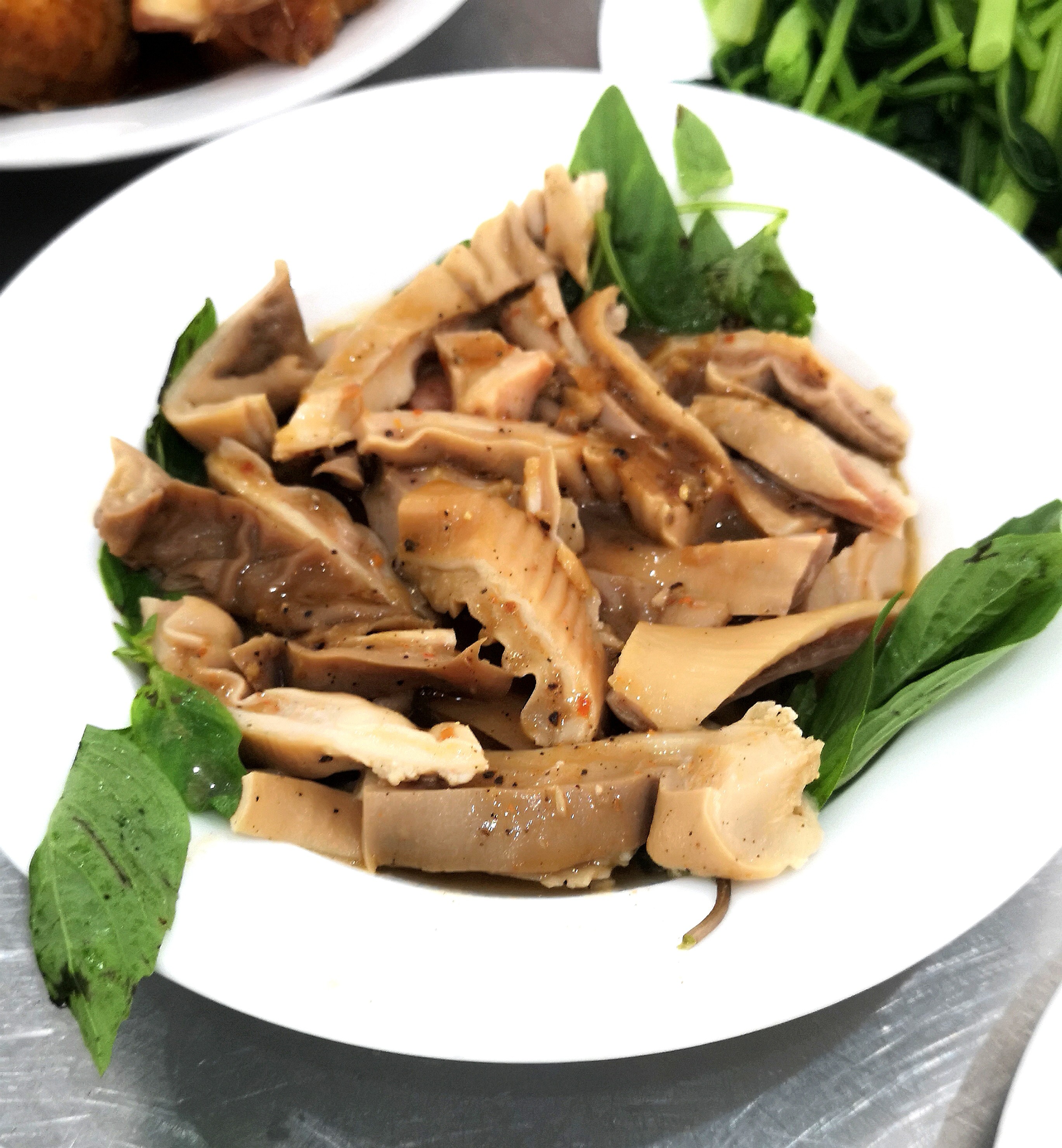 Cận cảnh bữa cơm của các chiến sỹ tham gia A80 Cận cảnh bữa cơm của các chiến sỹ tham gia A80