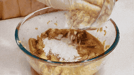 Cánh gà làm theo cách này vừa dọn lên mâm là hết sạch Cánh gà làm theo cách này vừa dọn lên mâm là hết sạch