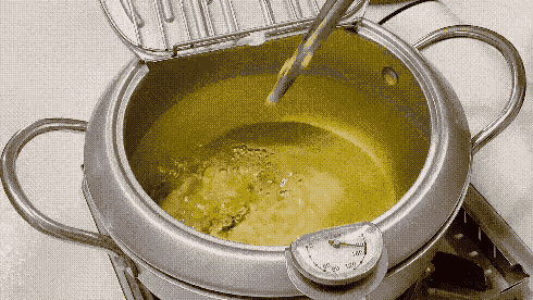 Cánh gà làm theo cách này vừa dọn lên mâm là hết sạch Cánh gà làm theo cách này vừa dọn lên mâm là hết sạch