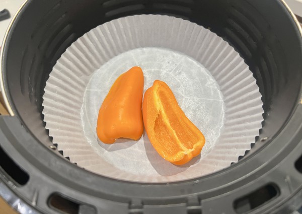 Dùng giấy bạc, giấy nến trong nồi chiên không dầu có độc hại không? Dùng giấy bạc, giấy nến trong nồi chiên không dầu có độc hại không?