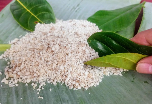 Hương vị quê hương: Ăn khoai chà 'tám' chuyện cũ Hương vị quê hương: Ăn khoai chà 'tám' chuyện cũ