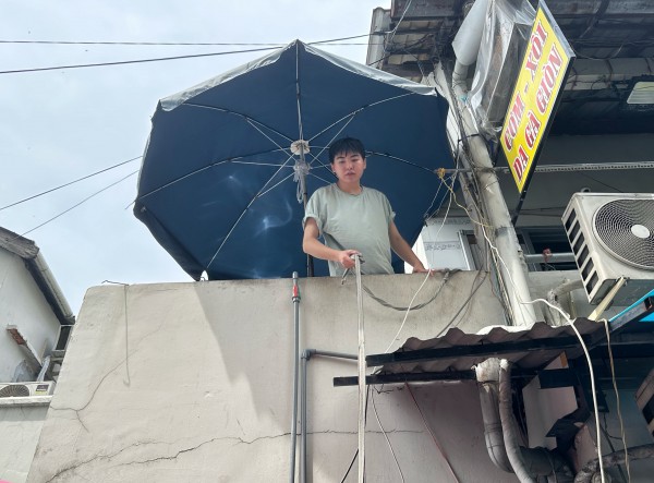 Kỳ lạ cơm gà 'thả dây' ở TP.HCM: Bà chủ ăn chay trường, không nếm món mình nấu Kỳ lạ cơm gà 'thả dây' ở TP.HCM: Bà chủ ăn chay trường, không nếm món mình nấu