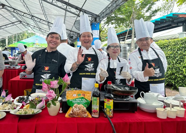 Kỷ lục Việt Nam: 200 món chay từ sen tại lễ hội ẩm thực chay ở TP.HCM Kỷ lục Việt Nam: 200 món chay từ sen tại lễ hội ẩm thực chay ở TP.HCM