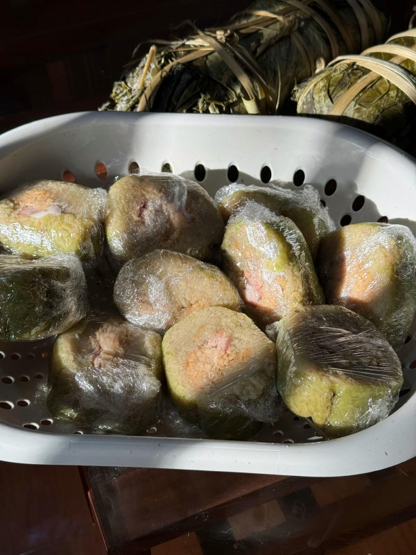 Mẹo bảo quản bánh chưng ngon sau tết, cách làm đơn giản không phải ai cũng biết