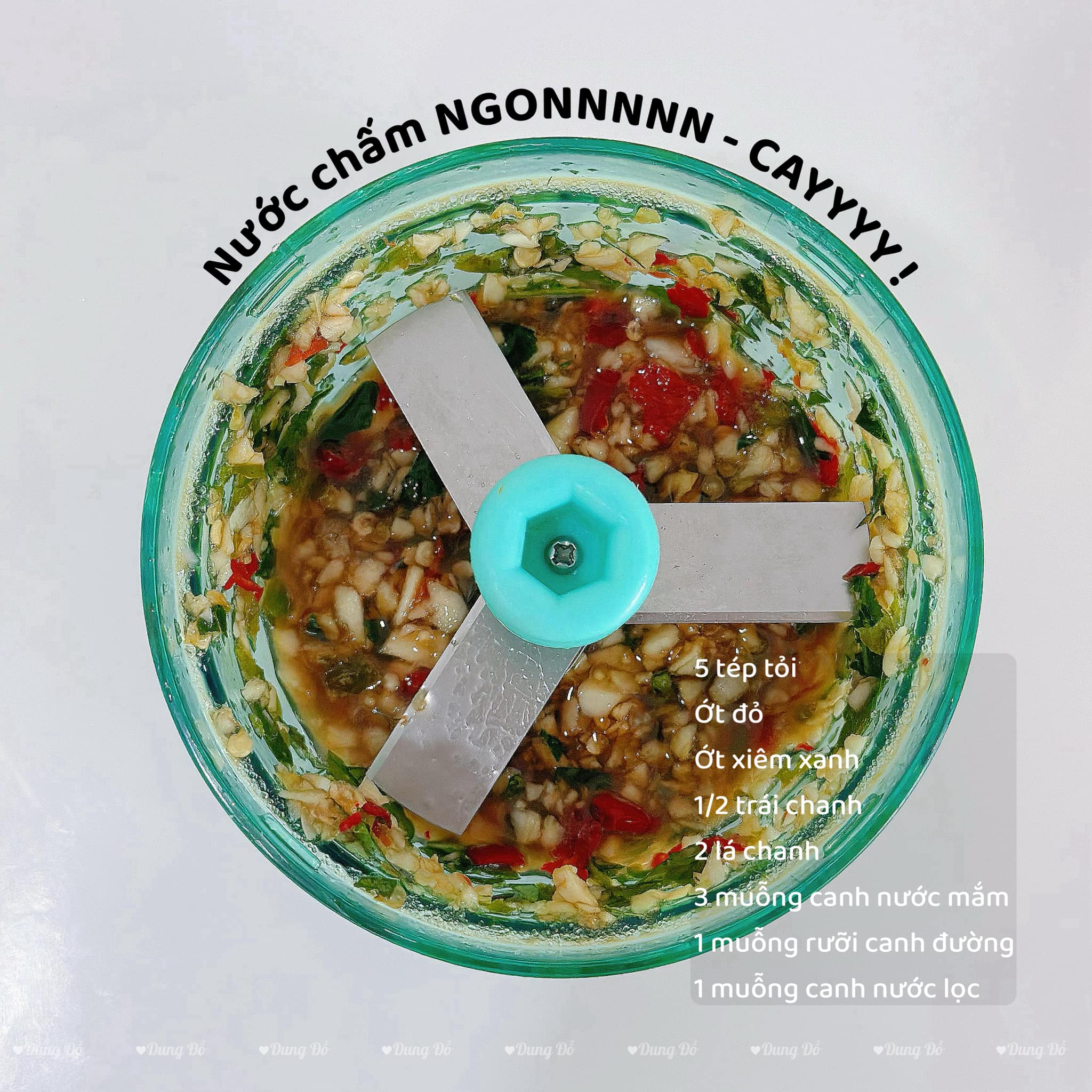 Món cơm gà hầm ngon "bá cháy", ăn cả con chưa đã thèm Món cơm gà hầm ngon "bá cháy", ăn cả con chưa đã thèm