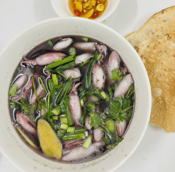 Mực bọt ngọt tới… xương Mực bọt ngọt tới… xương