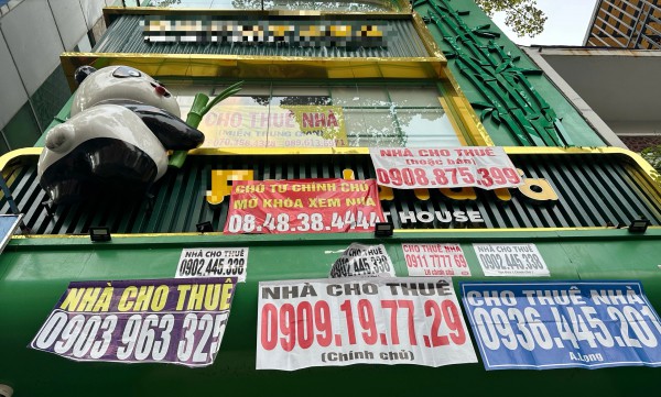 Nhiều quán ăn ở trung tâm TP.HCM âm thầm đóng cửa, trả mặt bằng cuối năm 2025