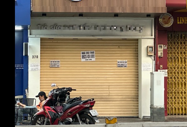 Nhiều quán quen ở trung tâm TP.HCM âm thầm đóng cửa, trả mặt bằng cuối năm 2025