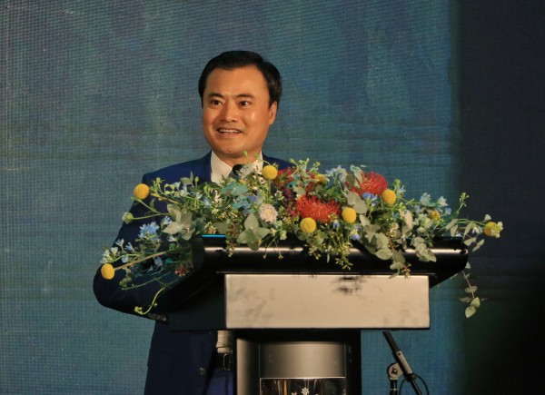 Nữ đầu bếp Việt đầu tiên đạt sao Michelin mang gì đến Hương vị Úc 2026?