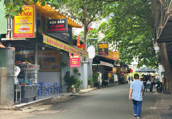 Phố thịt chó Cống Quỳnh ở TP.HCM thành 'phố thịt dê': Quán cuối cùng ngừng bán cầy tơ