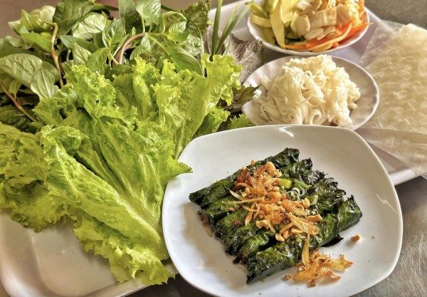 Phường Bàn Cờ có phở Lệ lừng danh, bún bò mỡ nổi đông kín khách Phường Bàn Cờ có phở Lệ lừng danh, bún bò mỡ nổi đông kín khách