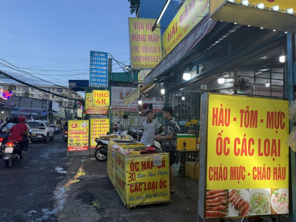 Phường Gia Định có đường ẩm thực Vạn Kiếp, chợ Bà Chiểu cũng là điểm đến không thể bỏ qua Phường Gia Định có đường ẩm thực Vạn Kiếp, chợ Bà Chiểu cũng là điểm đến không thể bỏ qua