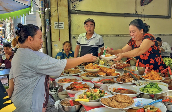 Phường Xuân Hòa có 'cơm nhà giàu' nổi tiếng TP.HCM: Còn quán quen nào được Michelin vinh danh? Phường Xuân Hòa có 'cơm nhà giàu' nổi tiếng TP.HCM: Còn quán quen nào được Michelin vinh danh?