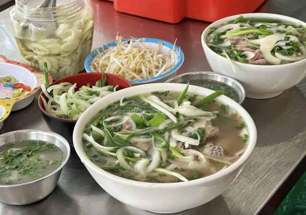 Phường Xuân Hòa có 'cơm nhà giàu' nổi tiếng TP.HCM: Còn quán quen nào được Michelin vinh danh? Phường Xuân Hòa có 'cơm nhà giàu' nổi tiếng TP.HCM: Còn quán quen nào được Michelin vinh danh?