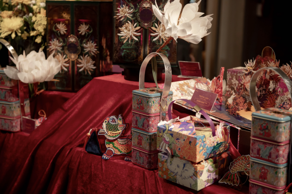 Quà tặng trung thu 2025 'gây sốt' ở TP.HCM nhờ ý tưởng có 1-0-2