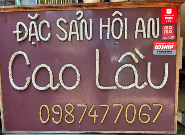 Quán cao lầu Hội An lạ nhất TP.HCM: Chủ quán bán một mình, hết vài chục tô là nghỉ Quán cao lầu Hội An lạ nhất TP.HCM: Chủ quán bán một mình, hết vài chục tô là nghỉ