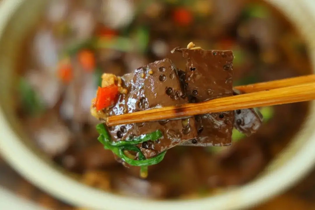 Thứ "rẻ bèo" của con heo đem xào hay nấu canh đều ngon bổ ngang thịt cá