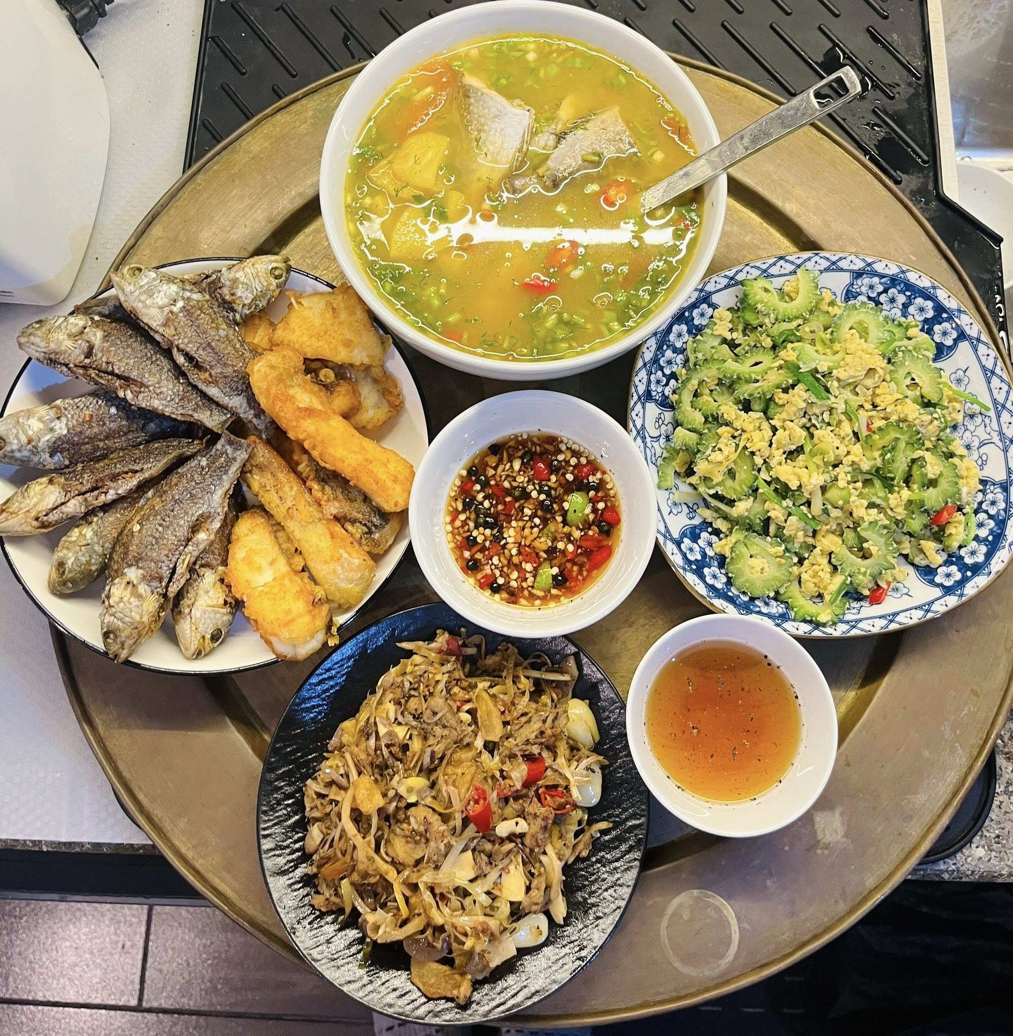 Thực đơn ngày mưa giản dị mà ấm cúng, ai thấy cũng muốn về nhà ăn cơm Thực đơn ngày mưa giản dị mà ấm cúng, ai thấy cũng muốn về nhà ăn cơm