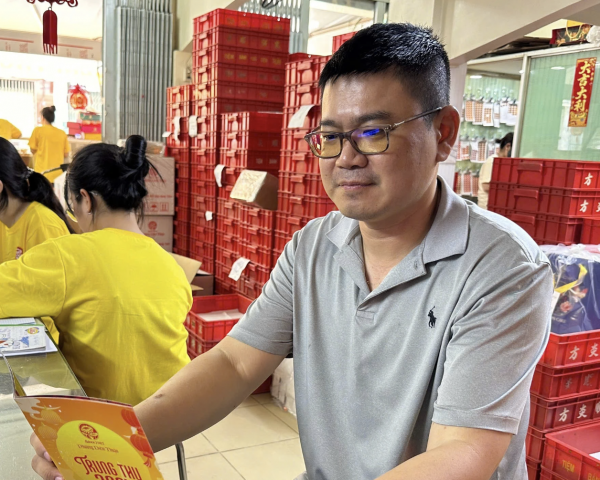 Tiệm bánh trung thu nổi tiếng ở TP.HCM mở bán sớm, năm nay có gì mới? Tiệm bánh trung thu nổi tiếng ở TP.HCM mở bán sớm, năm nay có gì mới?