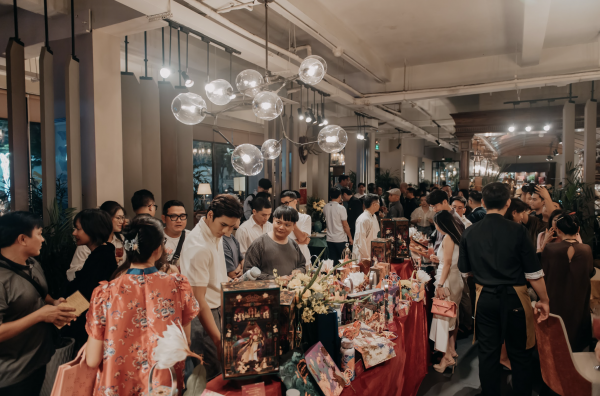 Tiệm bánh trung thu nổi tiếng ở TP.HCM mở bán sớm, năm nay có gì mới? Tiệm bánh trung thu nổi tiếng ở TP.HCM mở bán sớm, năm nay có gì mới?