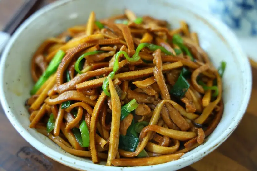 Trời nóng mà có món này, cả nhà "vét sạch" mâm cơm Trời nóng mà có món này, cả nhà "vét sạch" mâm cơm