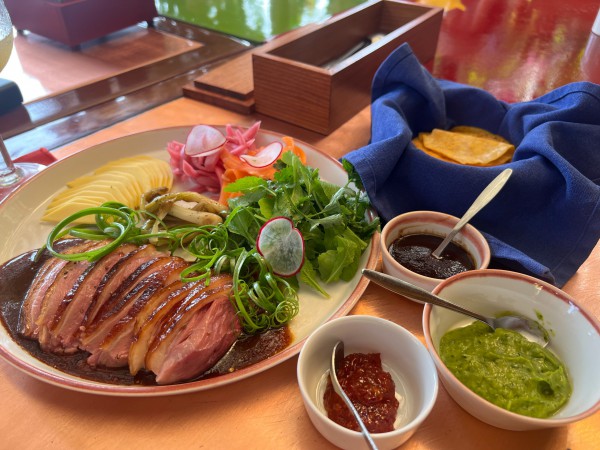 Vi khuẩn Salmonella: Nguy cơ 'ẩn mình' trong bữa ăn gia đình mà nhiều người không ngờ