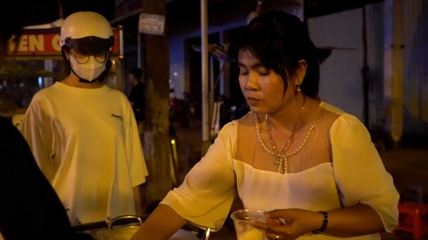 Xe tàu hũ 'âm phủ' bán giữa khuya, hơn 20 năm níu chân thực khách Cần Thơ