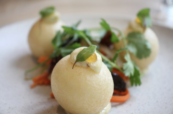 Đầu bếp gốc Việt Kevin Tiến: Đưa ẩm thực Việt đương đại tỏa sáng tại Mỹ Đầu bếp gốc Việt Kevin Tiến: Đưa ẩm thực Việt đương đại tỏa sáng tại Mỹ