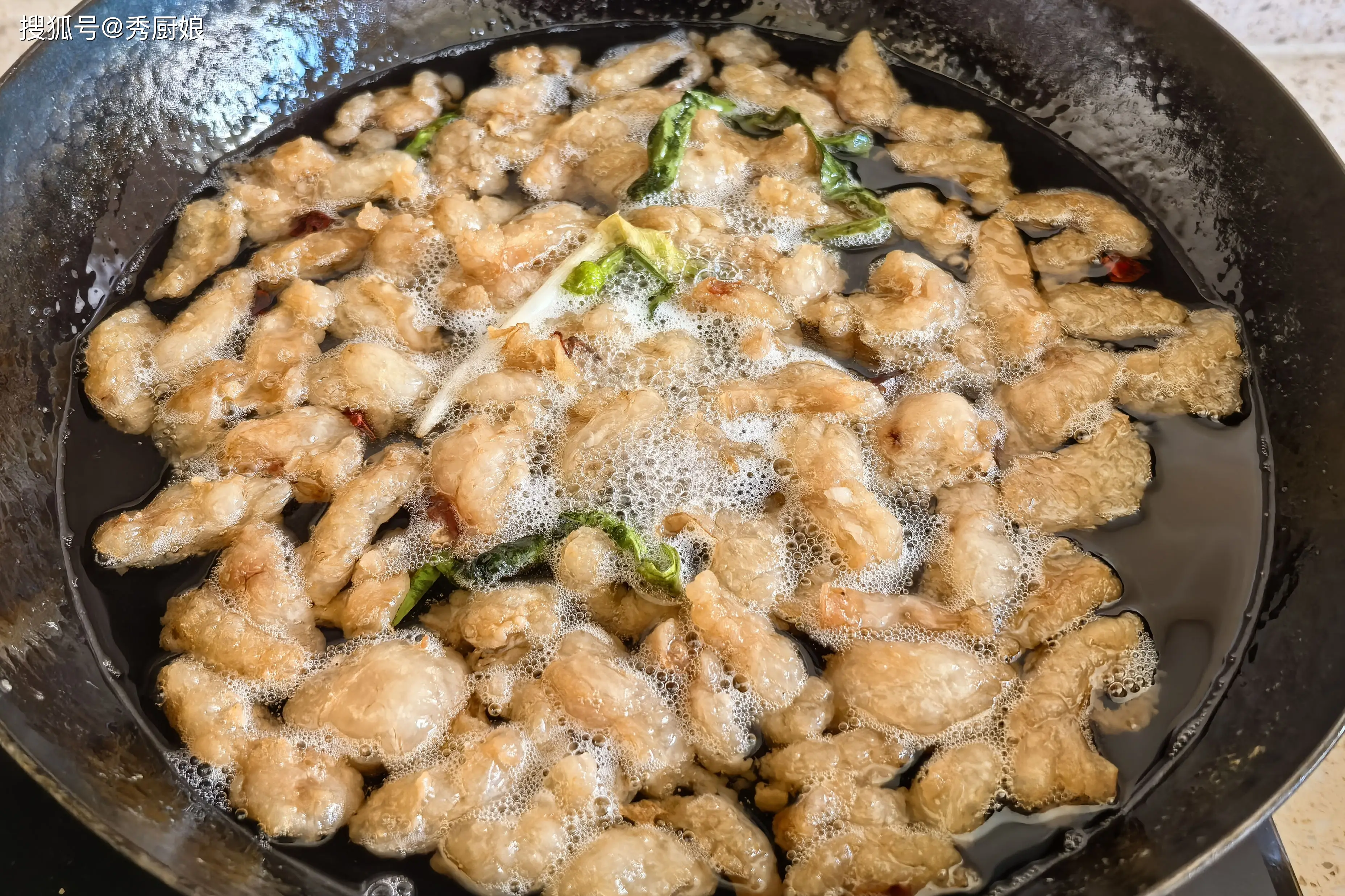 Để mỡ heo thơm ngậy không hôi, áp dụng ngay tuyệt chiêu “3 cho - 3 không” Để mỡ heo thơm ngậy không hôi, áp dụng ngay tuyệt chiêu “3 cho - 3 không”