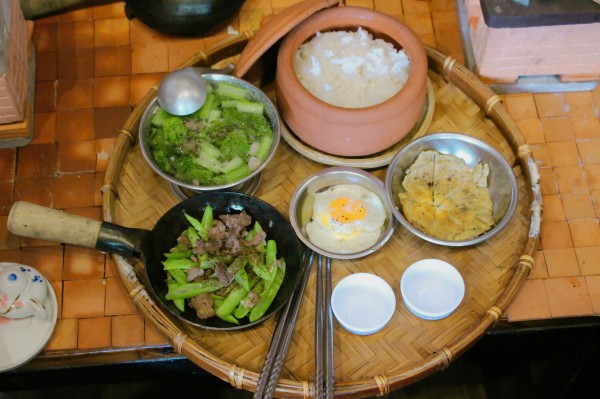 Đi cà phê, nấu bữa ăn tí hon như... chơi đồ hàng: Trải nghiệm thú vị ở TP.HCM Đi cà phê, nấu bữa ăn tí hon như... chơi đồ hàng: Trải nghiệm thú vị ở TP.HCM