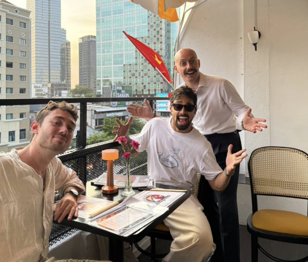 Ông Tây mở nhà hàng Việt 'view triệu đô' ở TP.HCM, 95% khách là người nước ngoài Ông Tây mở nhà hàng Việt 'view triệu đô' ở TP.HCM, 95% khách là người nước ngoài