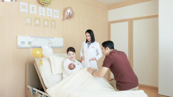 Vì sao nuôi con bằng sữa mẹ tốt cho cả mẹ và con? Vì sao nuôi con bằng sữa mẹ tốt cho cả mẹ và con?