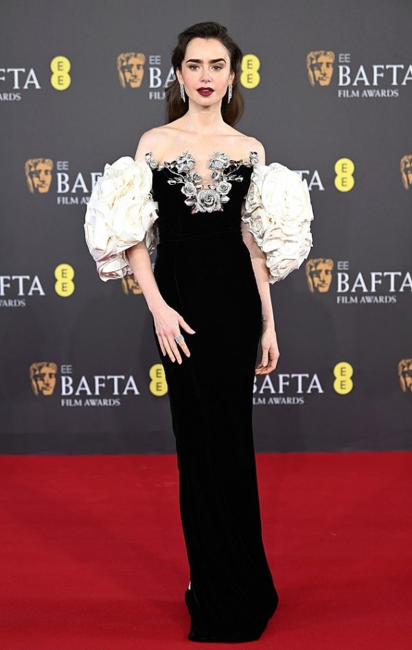 10 mỹ nhân mặc đẹp nhất thảm đỏ lễ trao giải BAFTA 2024