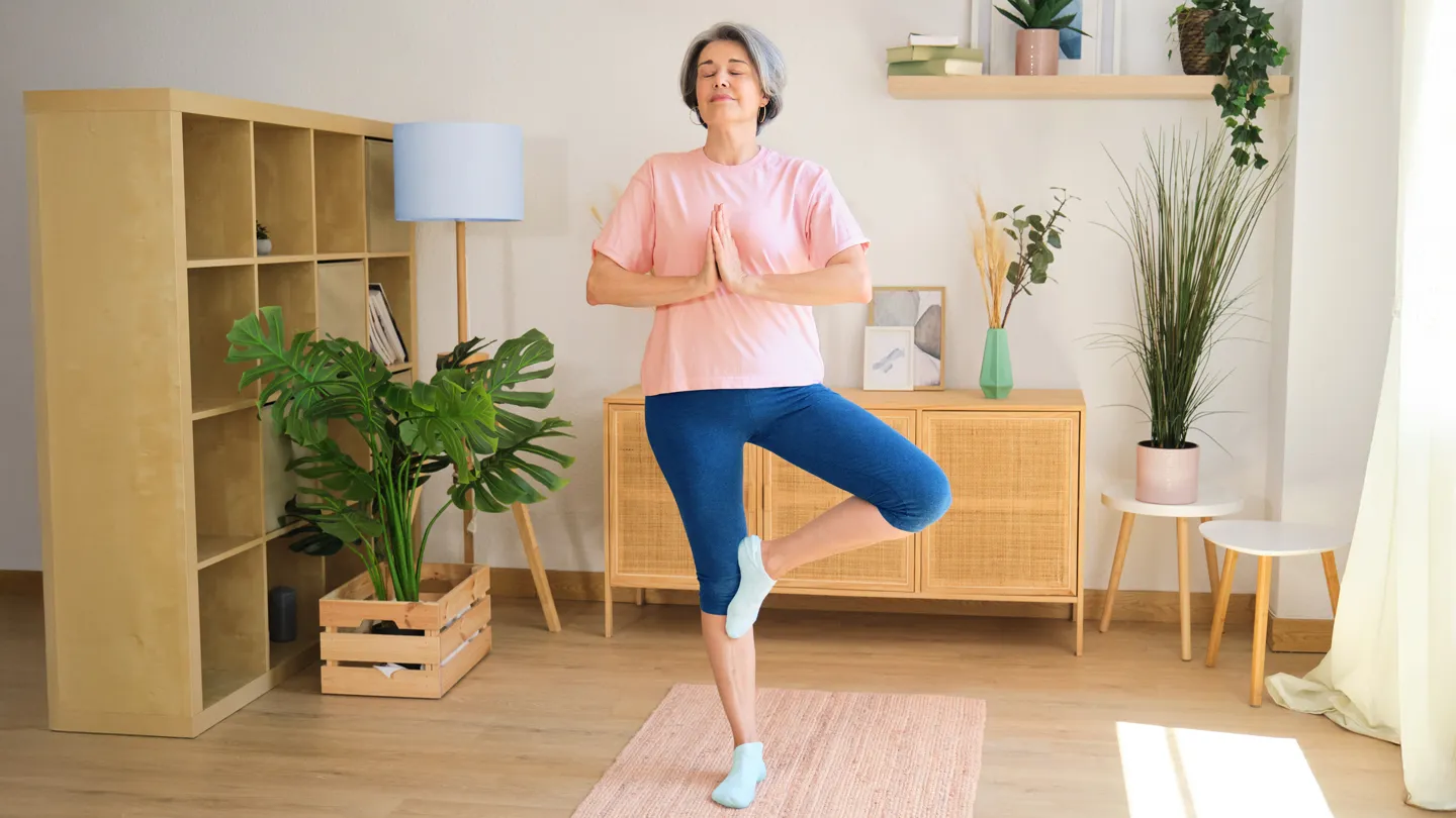 5 bài tập giúp tăng cường sức mạnh cho phụ nữ ngoài 50 tuổi