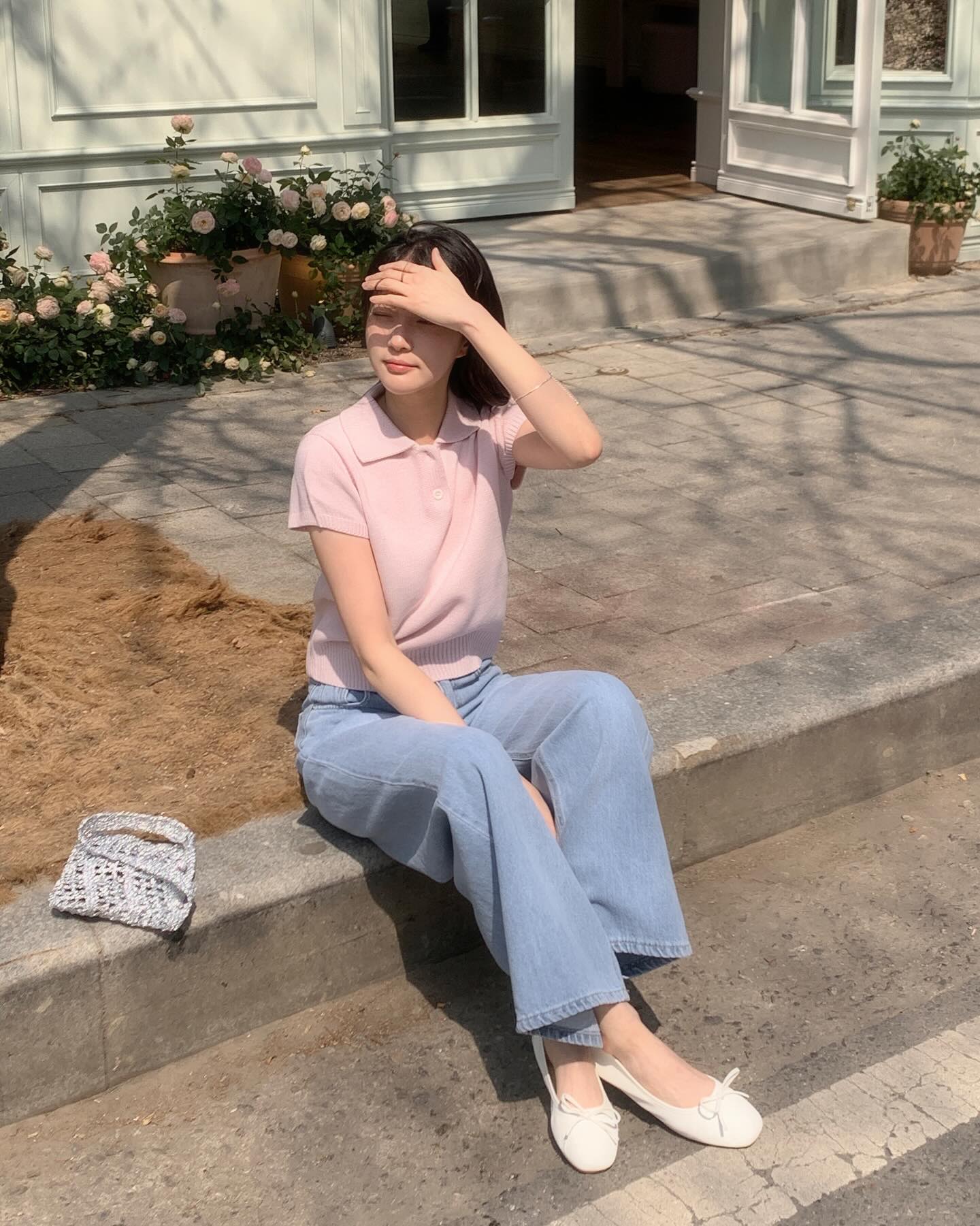 5 mẫu giày bệt phối cùng quần ống rộng thoải mái ngày hè