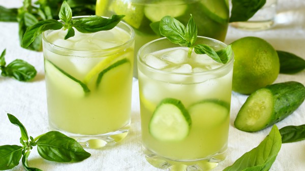 6 thức uống detox giúp đánh bay mỡ đùi hiệu quả