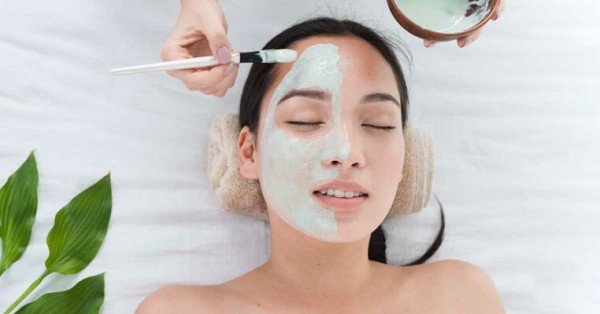 8 mẹo đơn giản bảo vệ da trước ánh sáng xanh