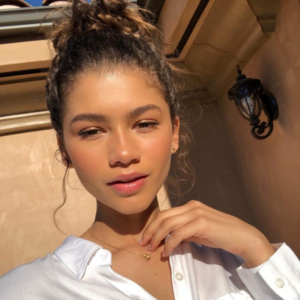 8 thói quen mỗi ngày giúp Zendaya da đẹp, dáng thon