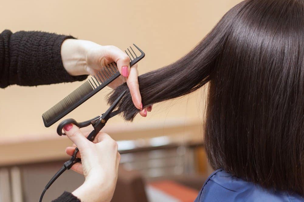 Bạn thực sự nên cắt tóc bao lâu một lần?
