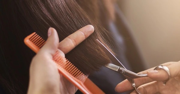 Bạn thực sự nên cắt tóc bao lâu một lần?