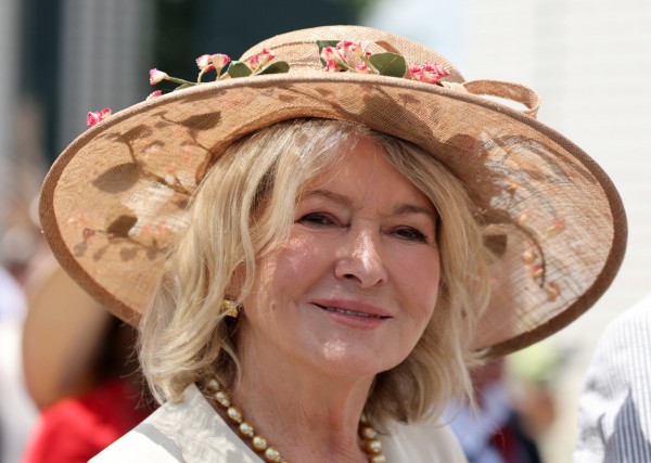 Bí quyết để có “làn da 0 tuổi” của phú bà U90 Martha Stewart