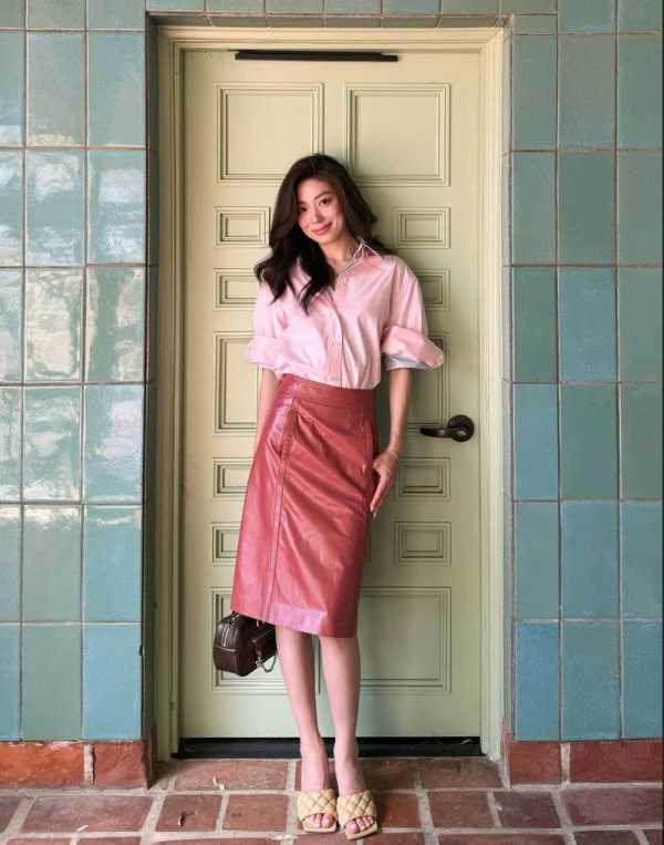 Bí quyết phối trang phục đơn sắc vừa đẹp vừa sang