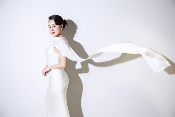 Chân dung gương mặt trẻ Vũ Thùy Linh tại 